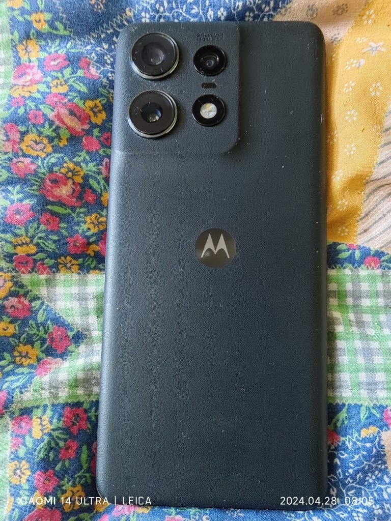 Motorola edge 50 pro 12/512GB