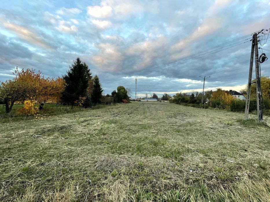 Działka budowlana na sprzedaż