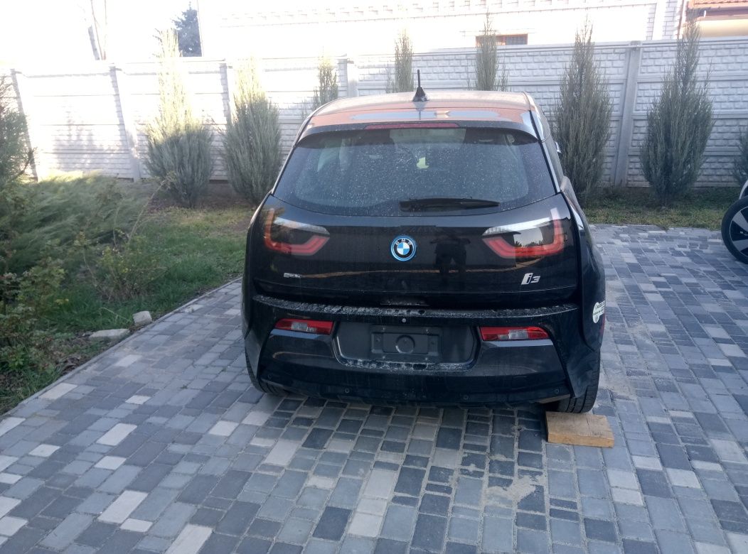 BMW I3 под разборку!