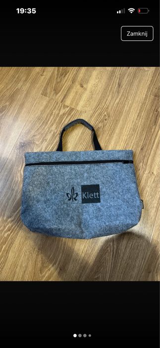 torba na laptopa do pracy teczka listonoszka flicowa z filcu klett