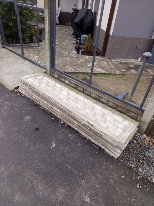Бетонний паркан б/у