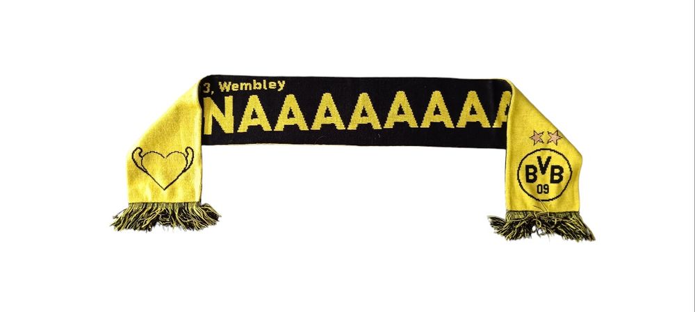 Szalik piłkarski sportowy kolekcjonerski Borussia Dortmund używany