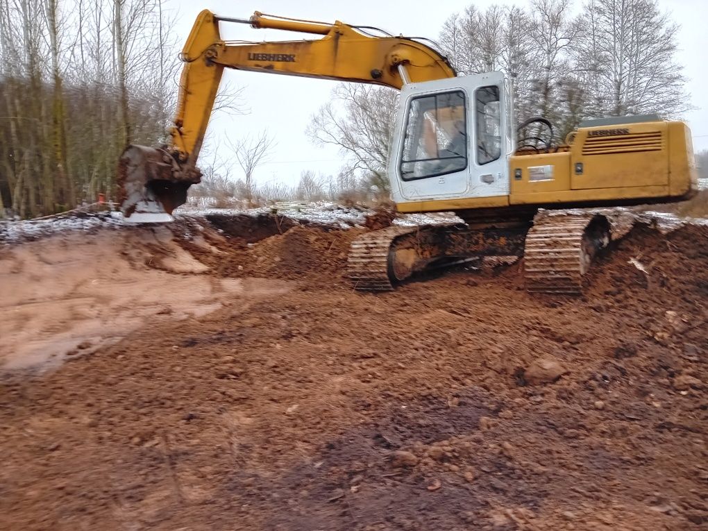 Koparka loparka LongPrace ziemne odmulanie  rekultywacja terenu