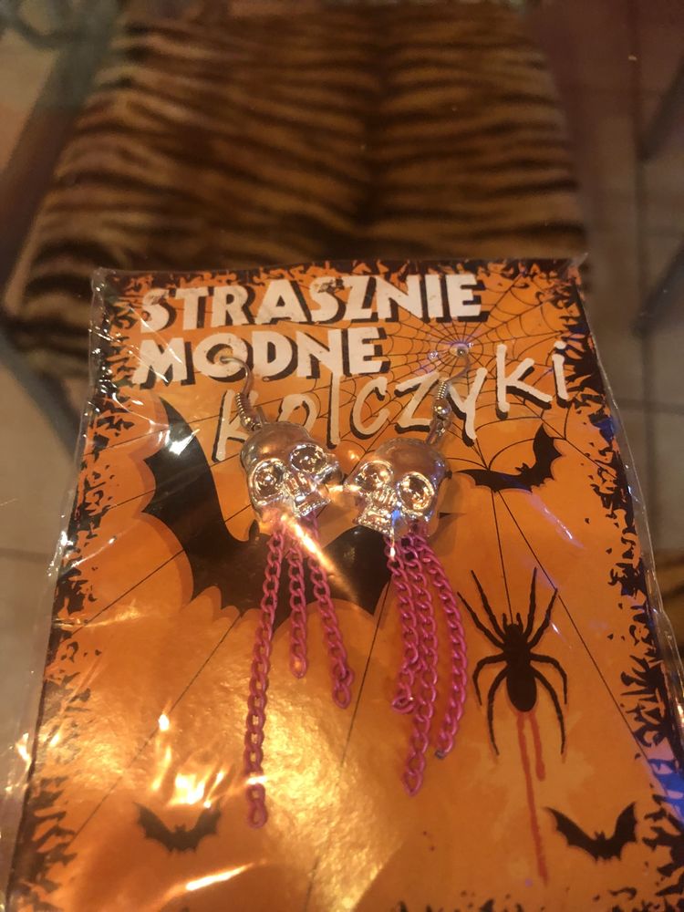 Kolczyki trupia czaszka