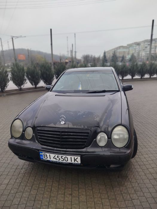 Mercedes-Benz E-Class W210 3.2 2002 рік