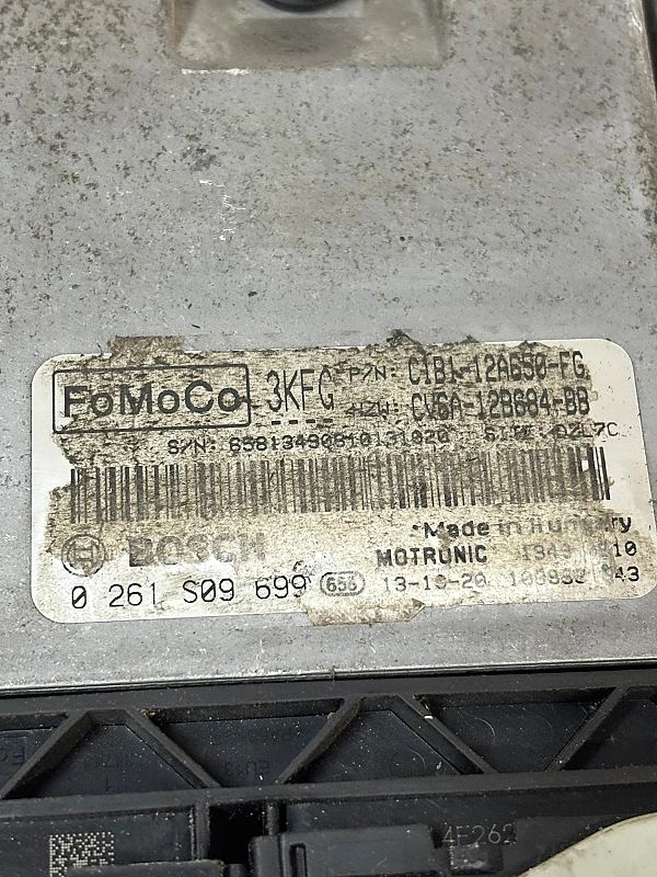 Komputer Silnika Ford Fiesta Mk7 C1B1-12A650-Fg 0261S09699