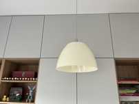 Lampy wiszące kremowe