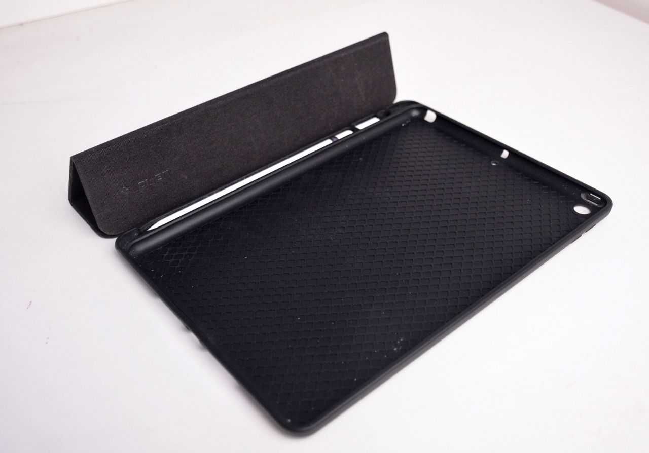 Apple iPad 7 gen. A2197 2/32GB Używany Szary