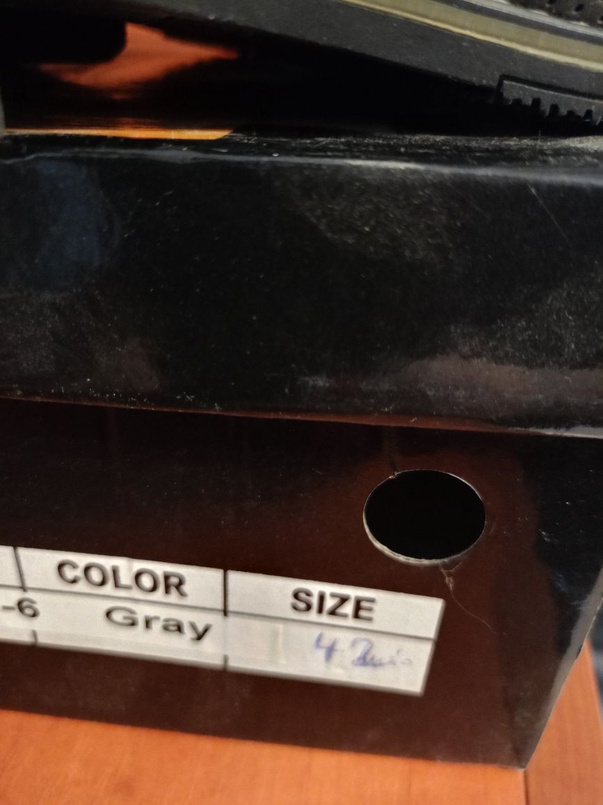 Nowe buty męskie rozm 42