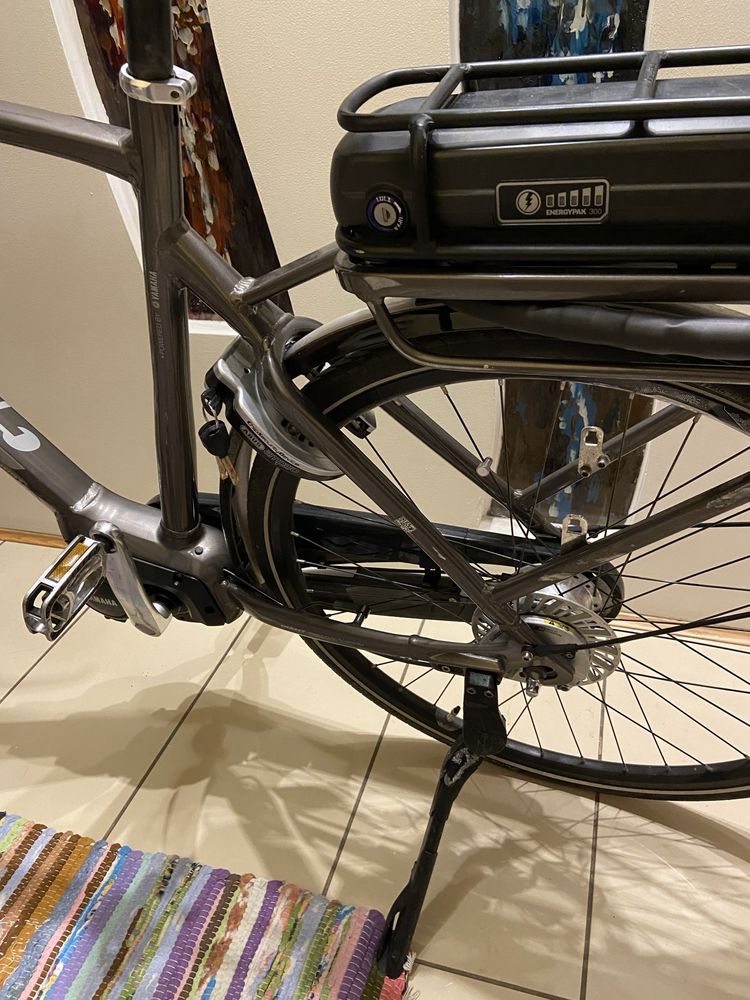 Rower elektryczny GIANT PRIME z napędem Yamaha