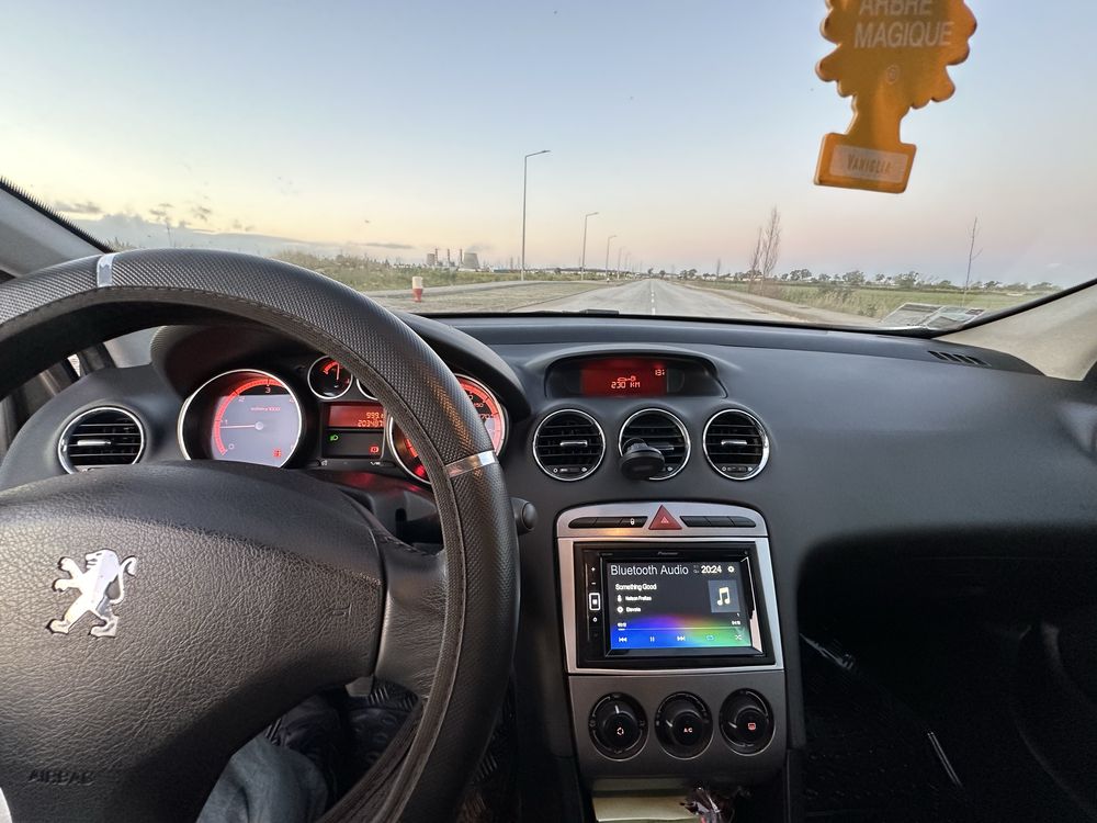 Peugeot 308sw 1.6hdi 90cv
