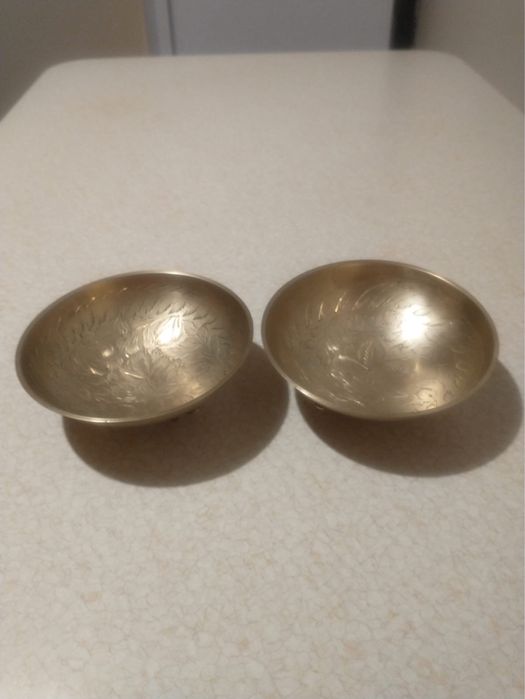 Mosiężne patery 12 cm szerokości