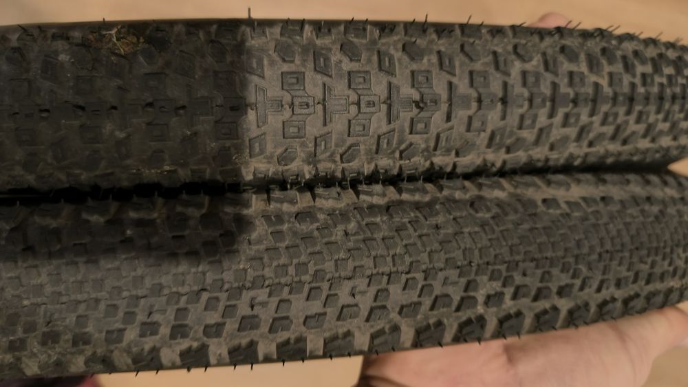 Opony Delium 700x45c jak nowe