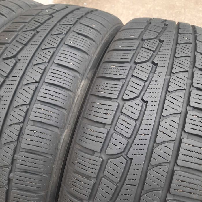 Зимняя резина, шины 225 65 R17 Nokian (Нокиан) 3шт.