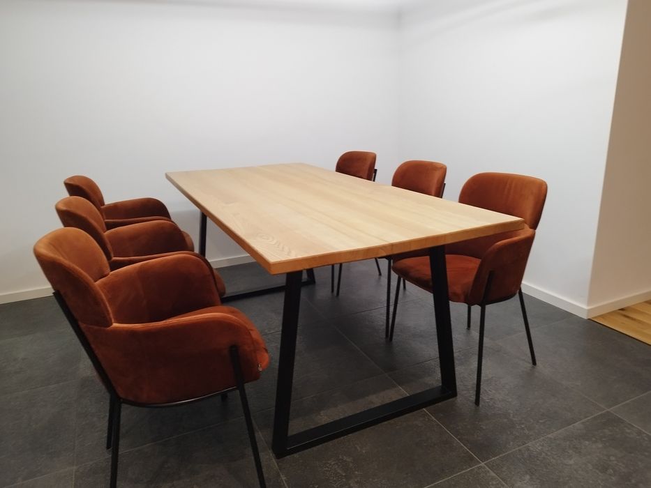 Stoły i blaty jesionowe – na wymiar i zamówienie.