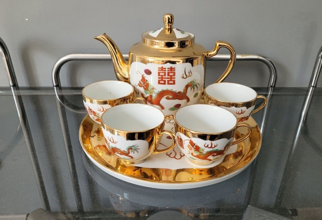 Zestaw starej chińskiej porcelany  4+1+1