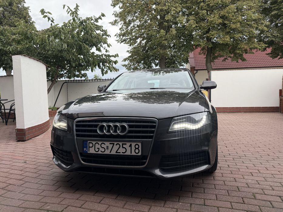Audi a4 b8 2.0 tdi + komplet kół zimowych (w cenie)