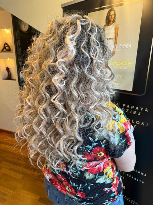 Przedłużanie włosów - Afroloki, Fale, Proste włosy. SMS