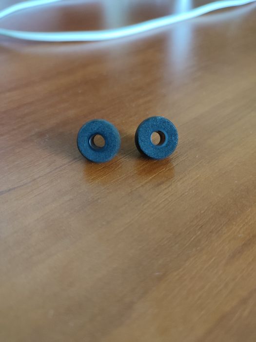 Амбушури для навушників, піна