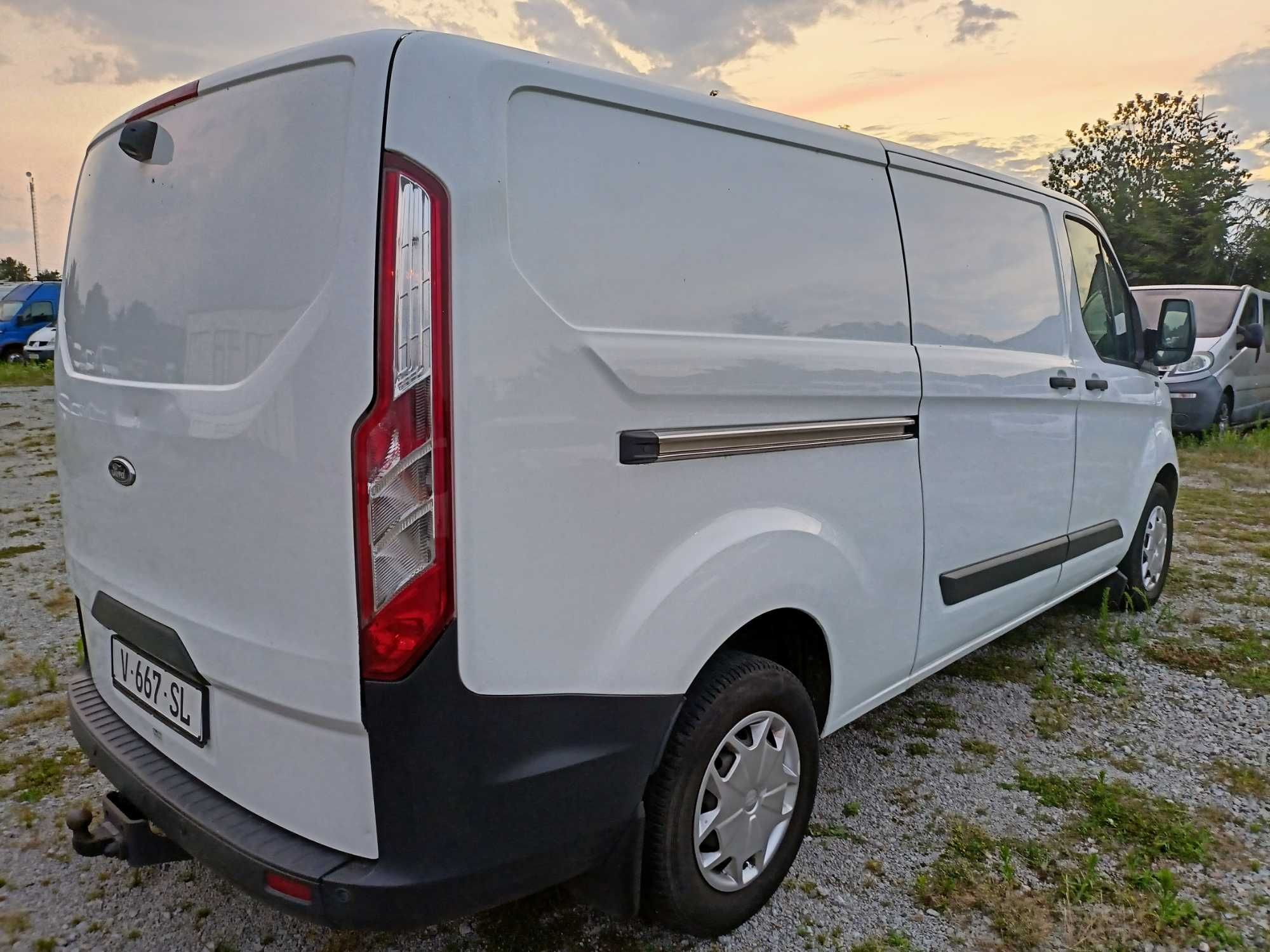 Ford Transit Custom L2H1