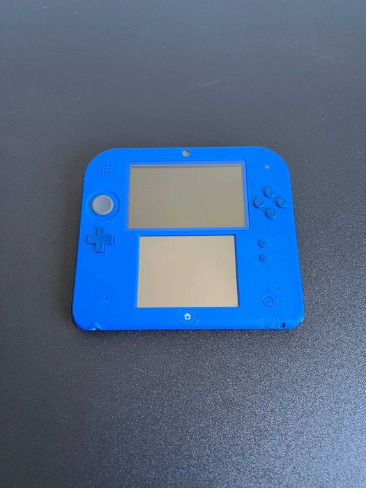 Nintendo 2DS Azul/Preta com 100+ Jogos