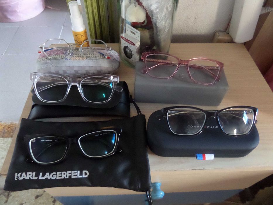 Lote de roupa, calçado e acessórios. Tudo Novo!