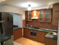 Продам 4-комнатную квартиру 100 м², ул. Алексеевская 14Б