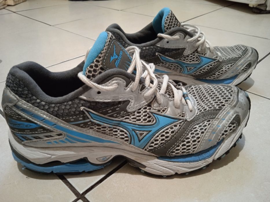 MIZUNO Wave Ultima 3 * rozm. 38,5 * ORYGINALNE