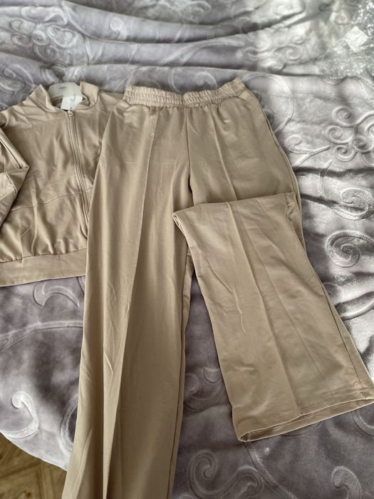 Новий спортивний костюм костюм для прогулянок