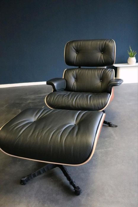 Poltrona Vitra Lounge Eames completamente nova! Poltrona e apoio para