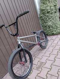 profesjonalny bmx do streetu doinwestowany