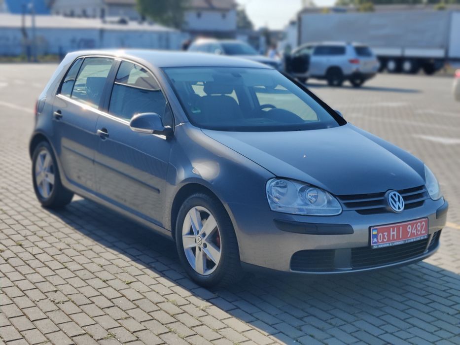 VW Golf 5  1.6MPI automatic
