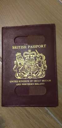 Шкіряна обкладинка на паспорт Великобританії