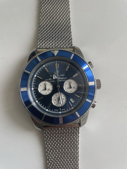 В продаже часы Breitling