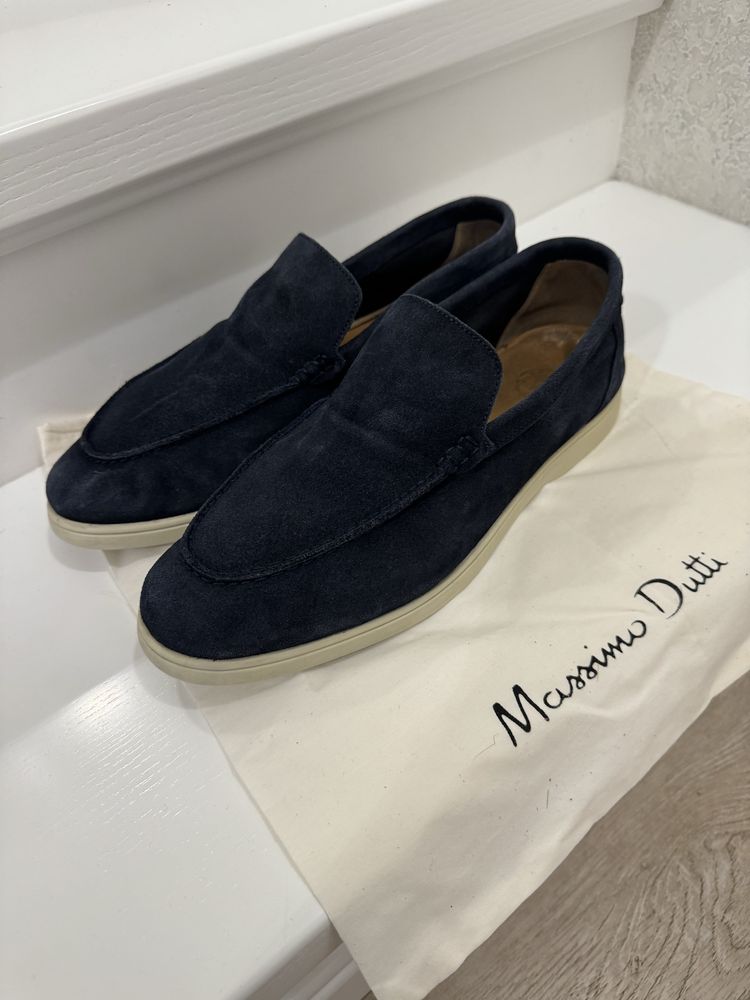 Продам лофери Massimo Dutti