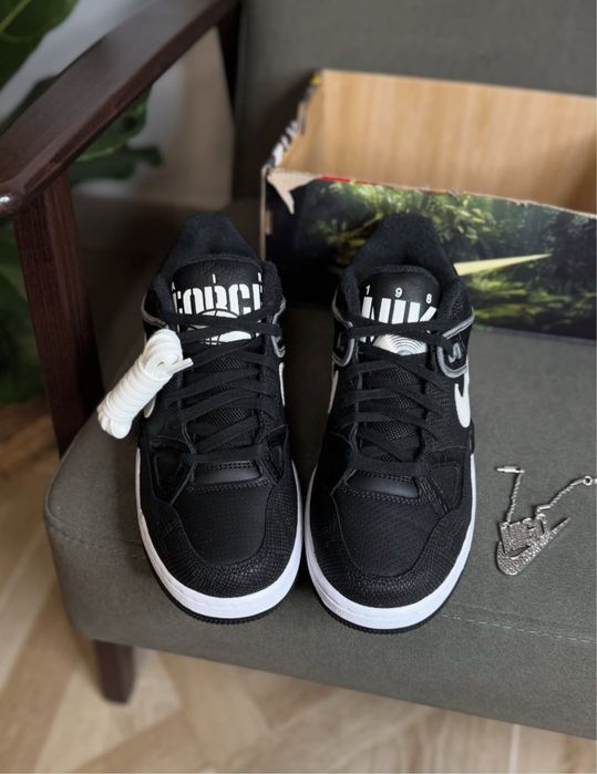 Топ кроссовки Air Force 3 Low x NIGO ( HF7630 ) оригинал - 42,5 р.