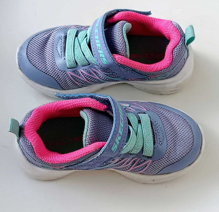 Суперові дитячі кросівки, кеди, мокасини бренду SKECHERS (США) 22р