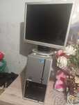 Komputer i monitor