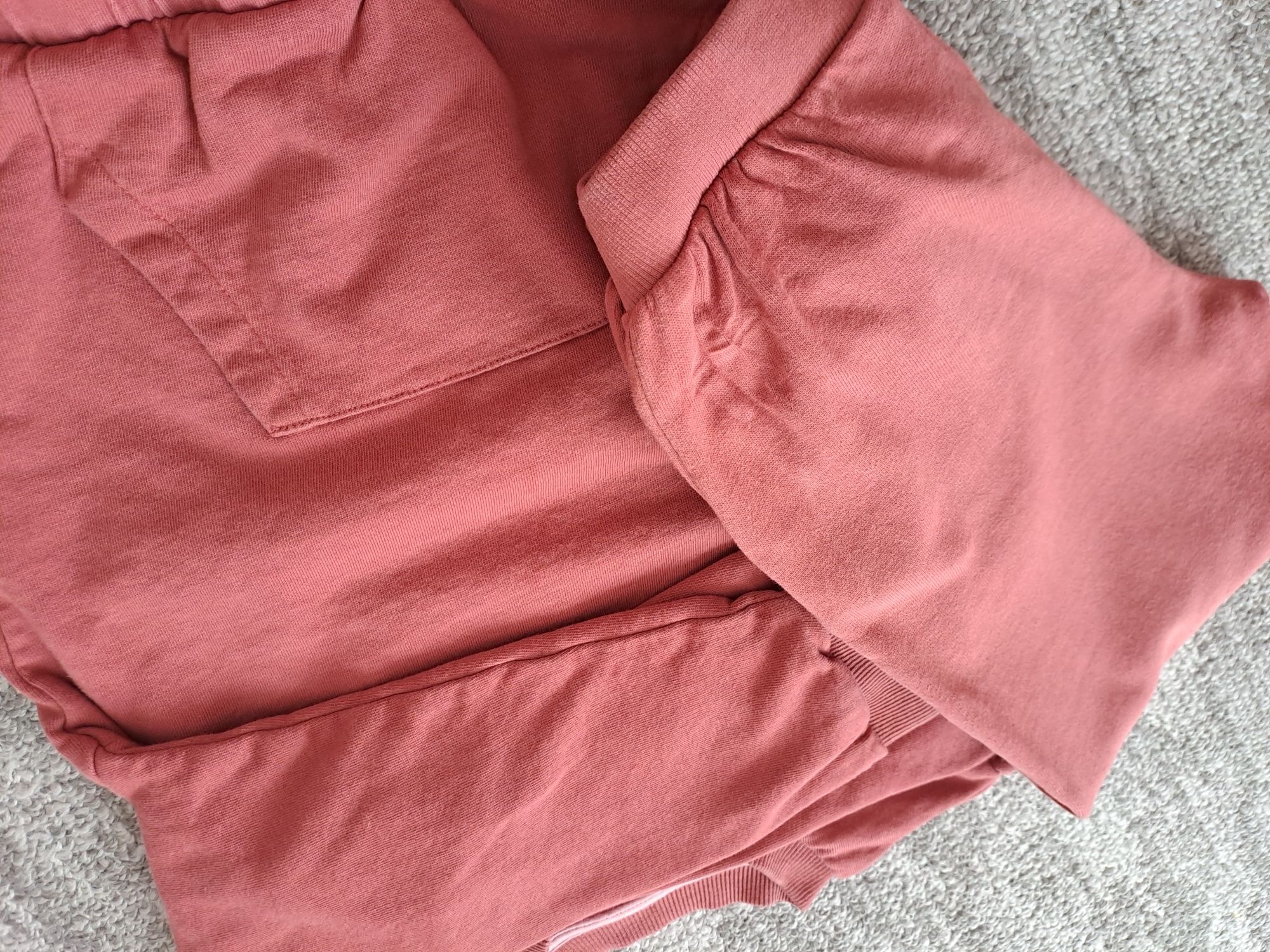 Komplet dres ocieplany 110/116 dla dziewczynki