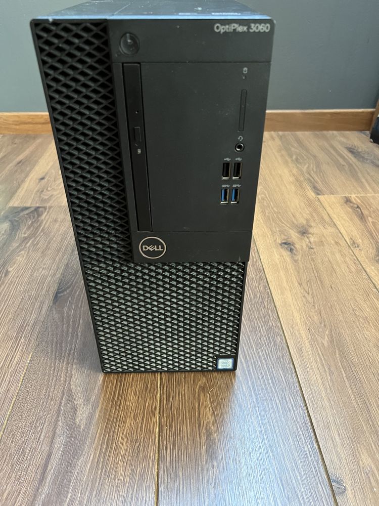 Komputer stacjonarny Dell Optiplex 3060, 16gb RAM, i5 8 generacji