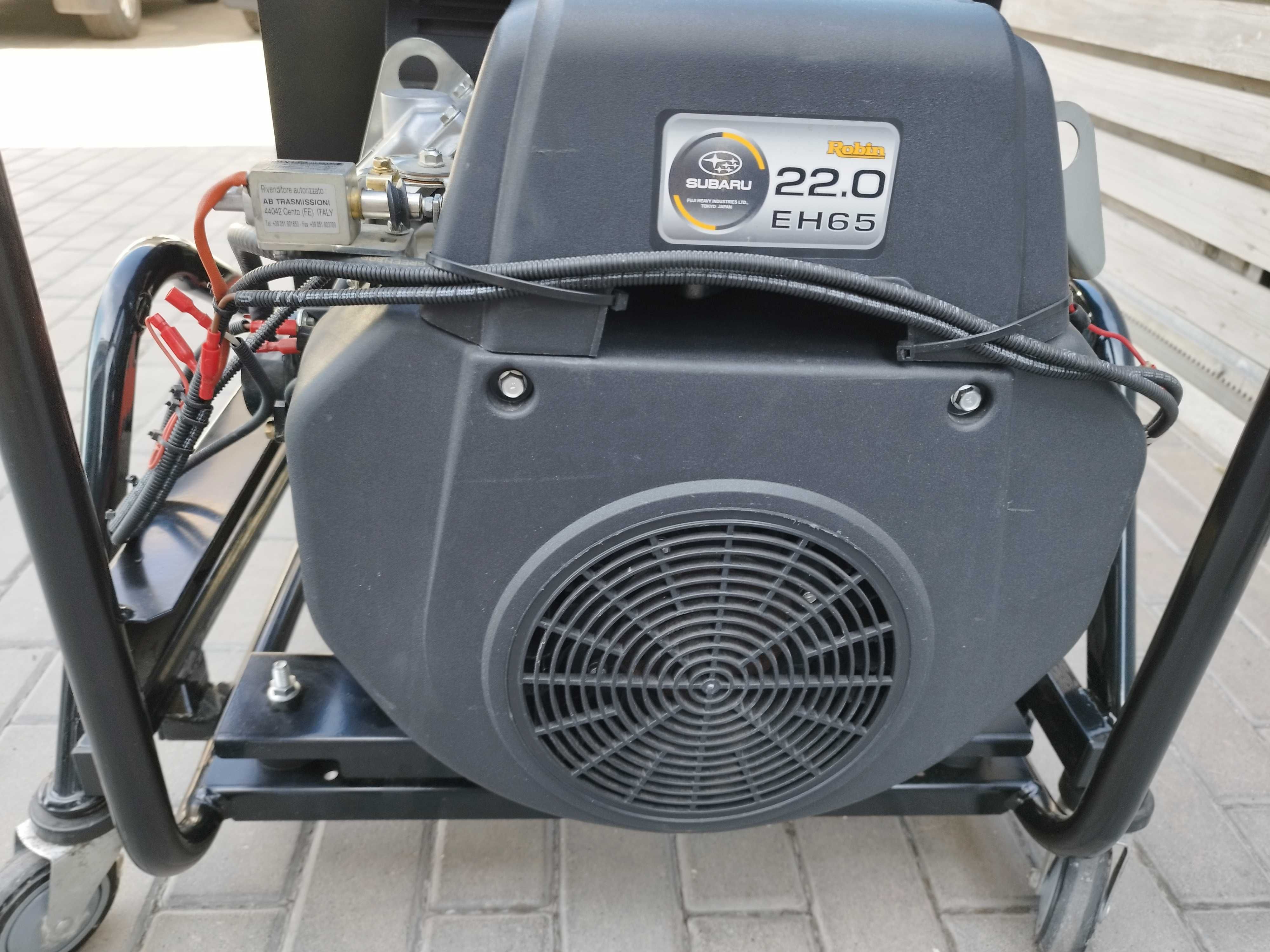 Продаю Генератор Genmac 10kw