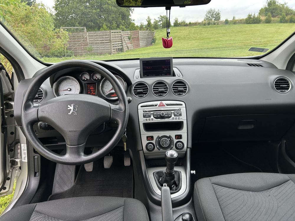 Peugeot 308 stan idealny polski salon