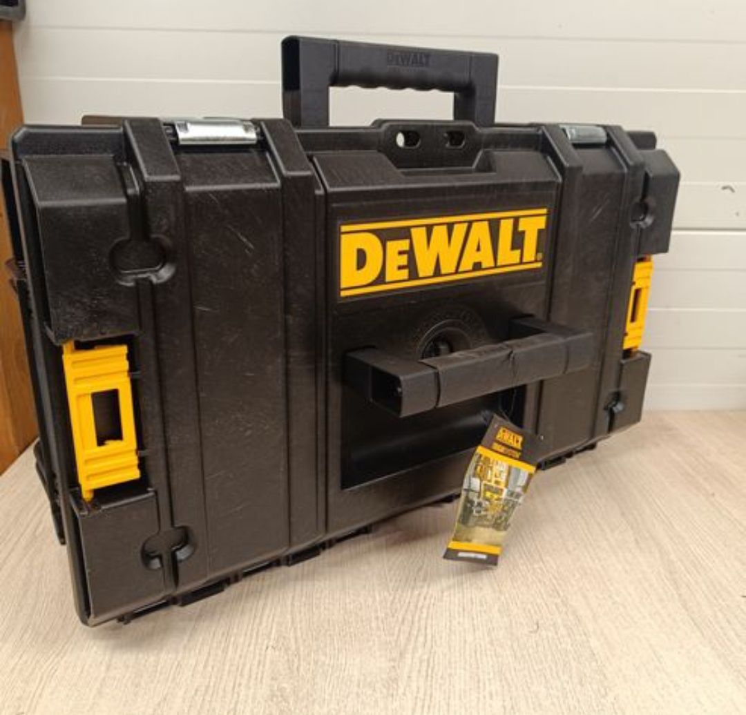 Walizka uniwersalna Though system DeWalt
