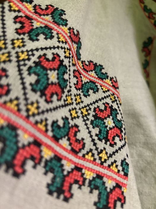 Сукня вишита лляна розм. 44-46