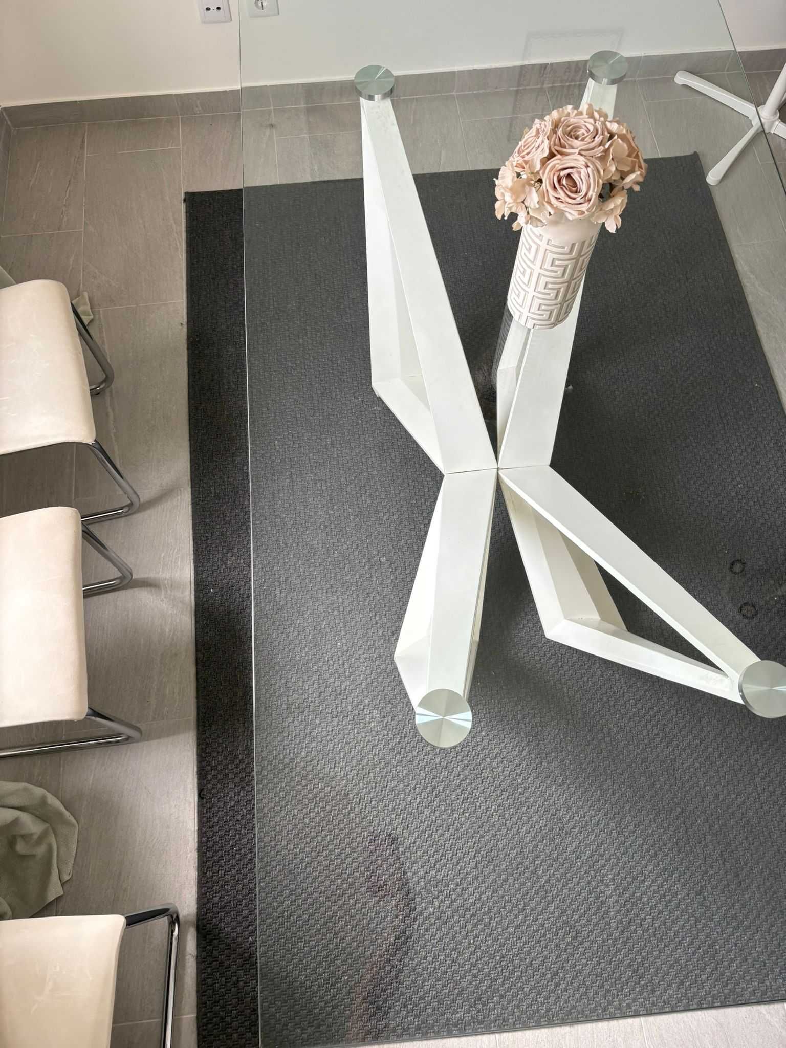 Mesa de Jantar em Vidro com 6 Cadeiras