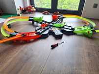 Wielki tor HOT WHEELS wielka kraksa
