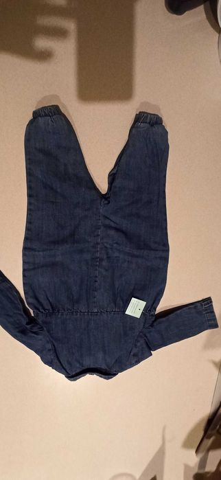 Kombinezon jeansowy - rozmiar 68 cm / 3-6 miesięcy - nowy z metką