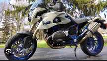 Bmw HP 2 Megamoto