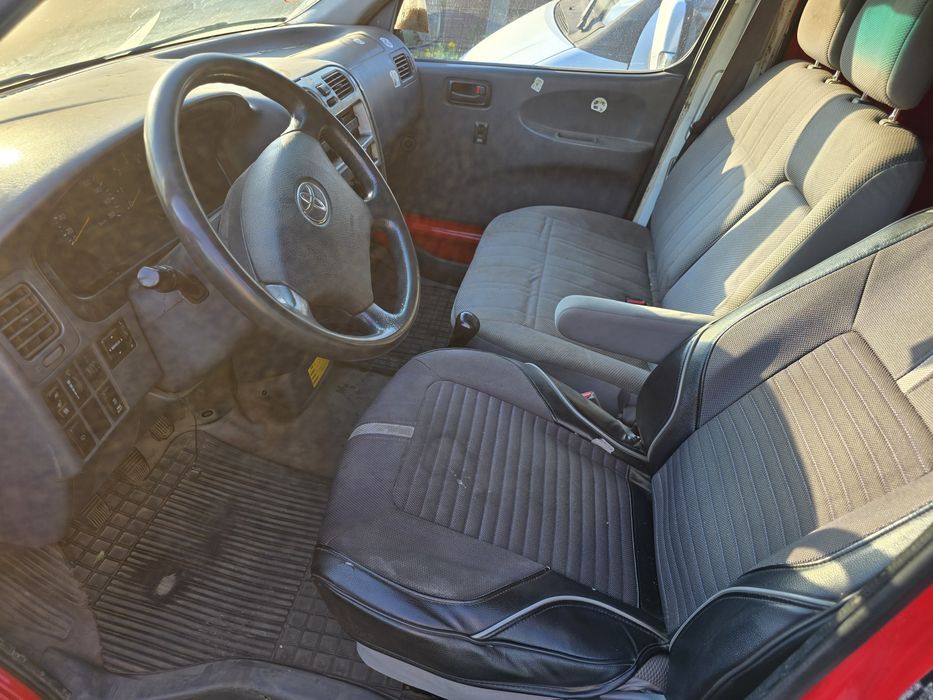 Сидіння Toyota HIACE 2.5