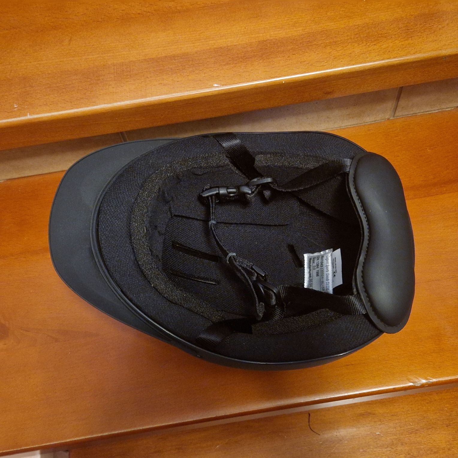 Kask jeździecki Horze rozmiar 56